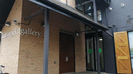 Stanley Picker Gallery, Кингстон на Темзе