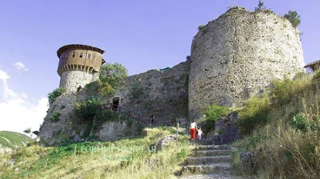 Petrela Castle, 