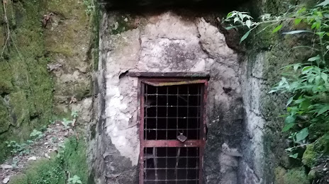 Grotto della Sibilla (Grotta della Sibilla), bacoli