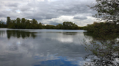 Fishing Lake, Northampton