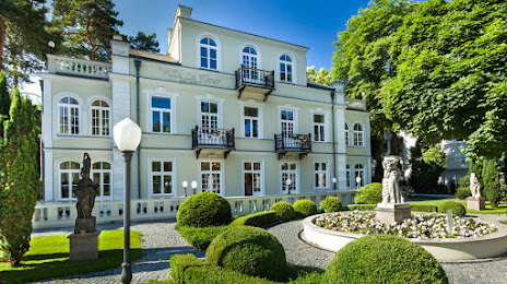 Villa La Fleur, Konstancin-Jeziorna