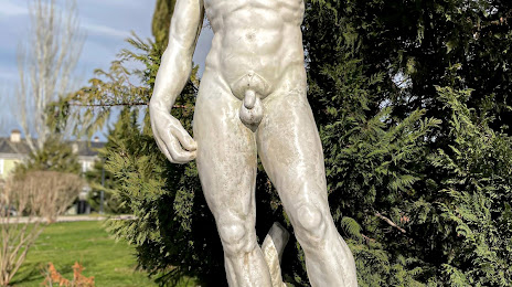 Parque Europa replica of Miguel Angel's David, 