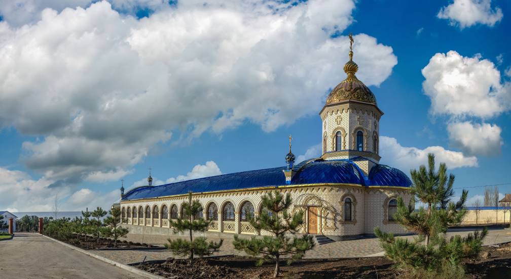 Monastir velikomuchenika i cilitelya Pantelejmona, 