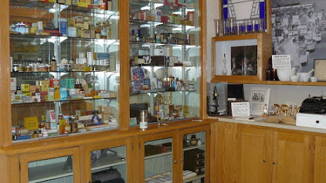 Don & June Salvatori California Pharmacy Museum, 