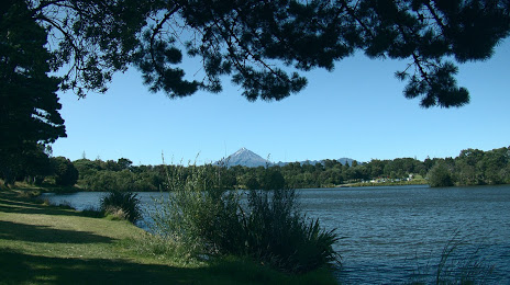 Lake Rotomanu, 