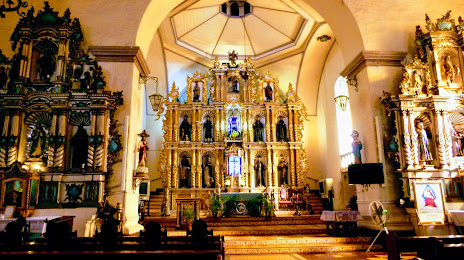 San Ildefonso De Toledo Parish Church, Baras