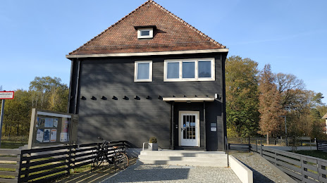 Konrad-Wachsmann-Haus Niesky, Ниски