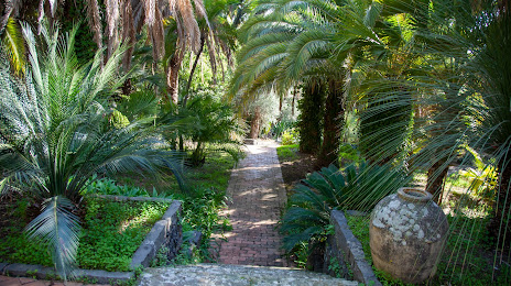 Giardino Botanico Parco Paternò del Toscano, Gravina di Catania