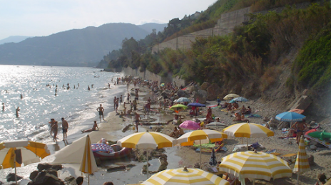Le Calandre Beach, Ventimiglia