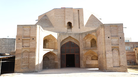 Heydarieh Mosque and School, 