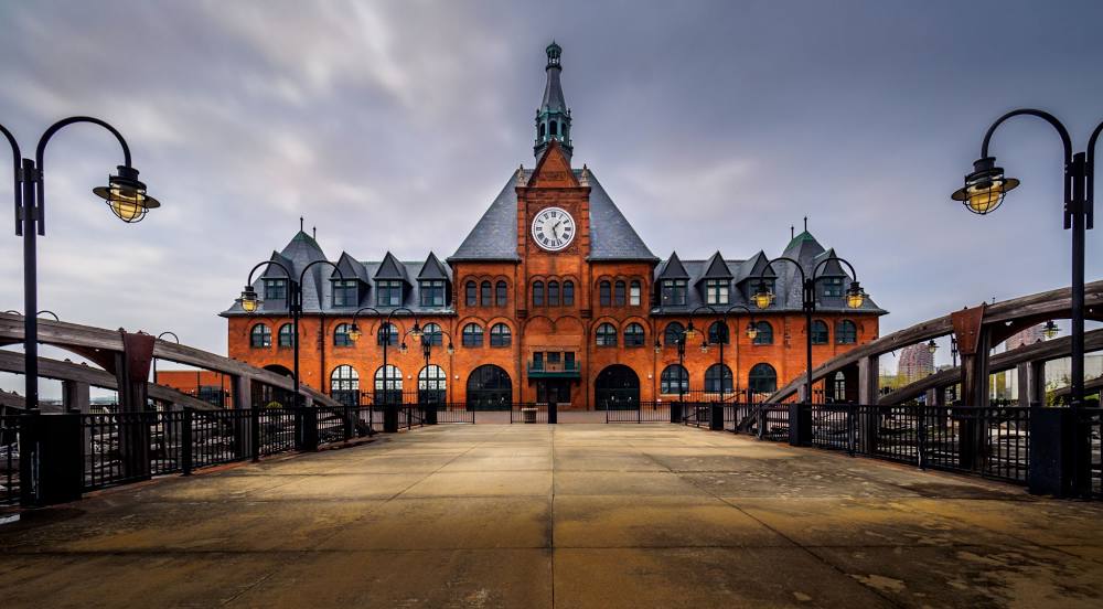 Central Railroad of New Jersey Terminal, 