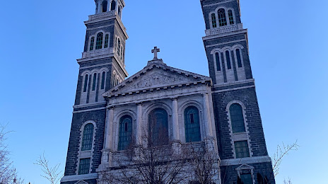 Saint-François-Xavier Cathedral, ساغينيه