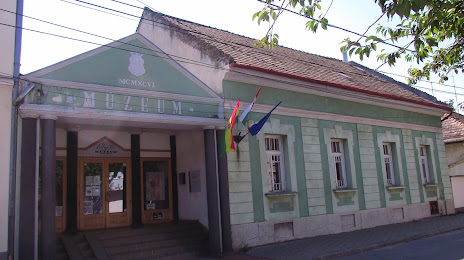 György Klapka Museum, Комаром