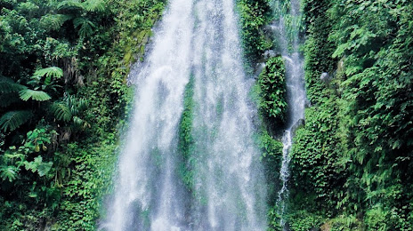 Ulan-ulan Waterfall, Naval