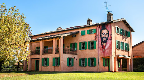 Casa Museo Luciano Pavarotti, Модена