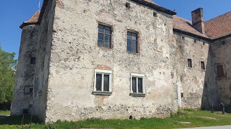 St. Miklos Castle (Krepost 
