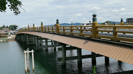 Seta-no-Karahashi Bridge, 