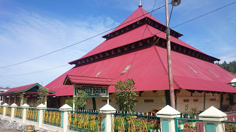 Pondok Tinggi Grand Mosque (Masjid Agung Pondok Tinggi), Sungai Penuh