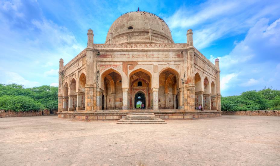 Adham Khan's Tomb, 
