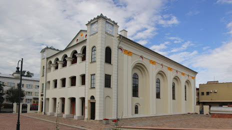 Ośrodek Spotkania Kultur w dawnej synagodze chasydzkiej, Dabrowa Tarnowska