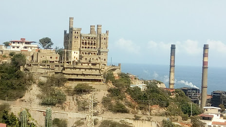 Castillo Las Salinas, Catia La Mar