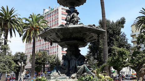 Plaza De La Victoria (Plaza Victoria), 