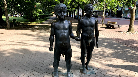 Father and Son sculpture, 