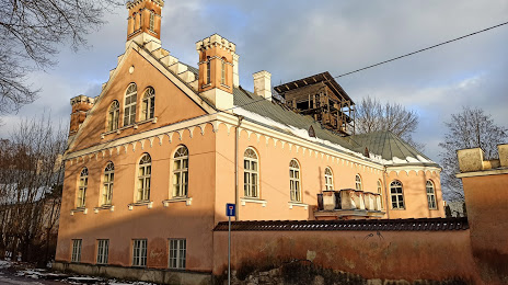 Karlova Manor, 