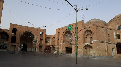 Sorkh Mosque, Save