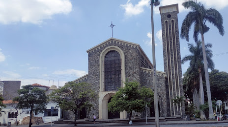 Parroquia San Fernando Rey, 
