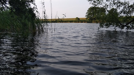 Jezioro Konarzewskie, Luboń
