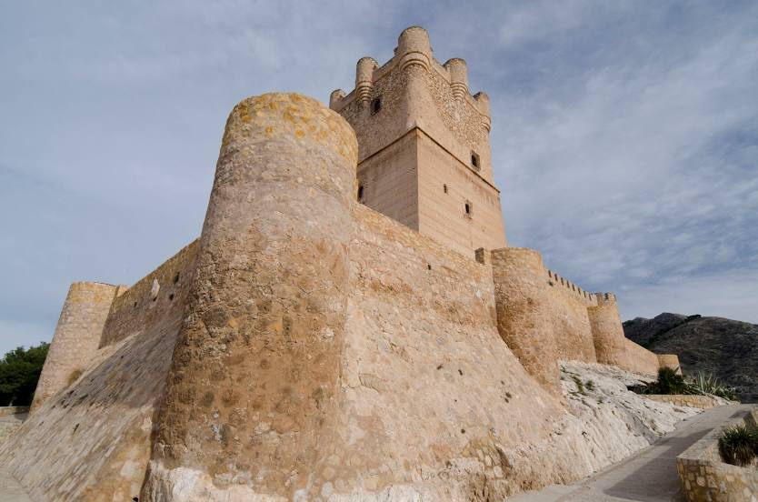Atalaya Castle (Castillo de la Atalaya), 