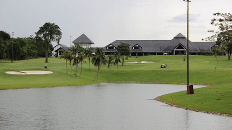Staffield Country Resort Bhd, Semenyih
