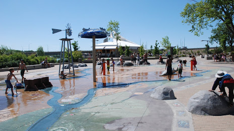 River Landing Spray Park, Saskatoon
