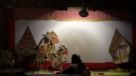 Μουσείο Θεάτρου Σκιών Δήμου Αμαρουσίου Ευγένιος Σπαθάρης, Μαρούσι