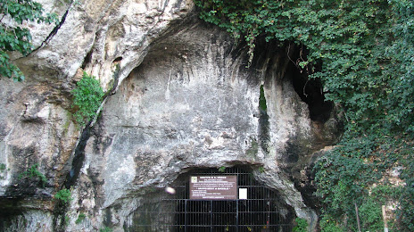 Grotte di Santa Croce, Ruvo di Puglia