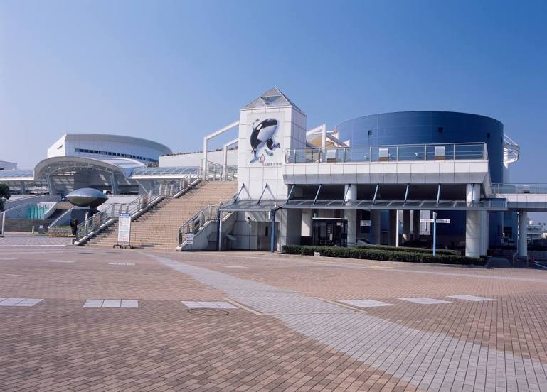 Port Of Nagoya Public Aquarium, 나고야 시