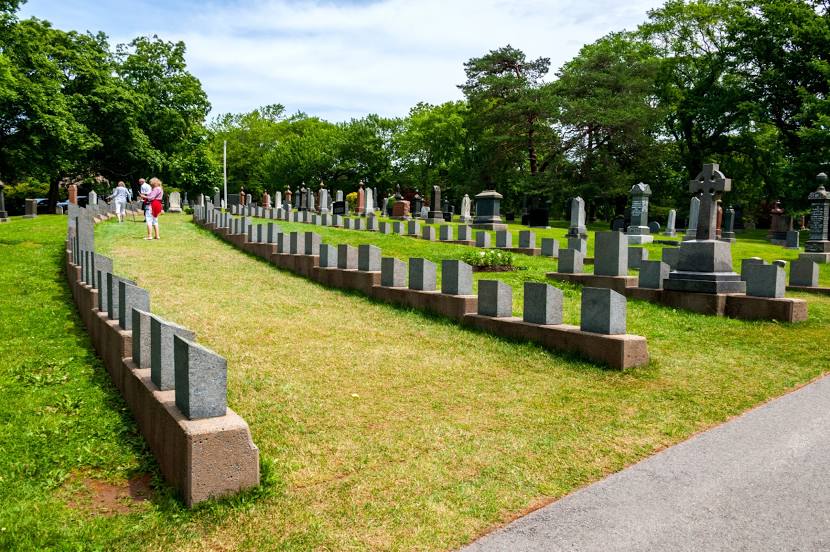 Fairview Lawn Cemetery, Halifax