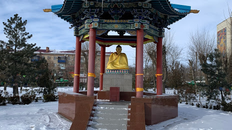Статуя Будды в Элисте, 