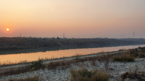 Chashma-Jhelum Link Canal, Kundian