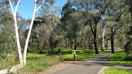 Dandenong Creek Trail, Mulgrave