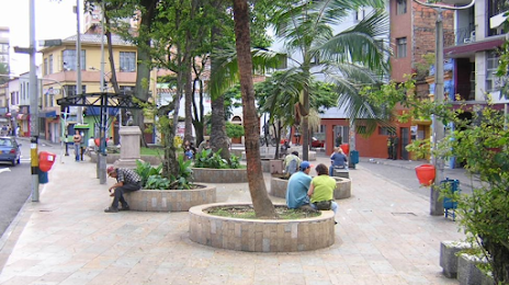 Periodista Park (Parque del Periodista), Medellín
