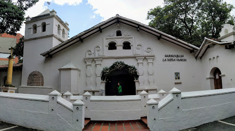 Parroquia La Niña María, Medellín