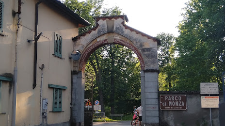Porta San Giorgio, Parco di Monza, 