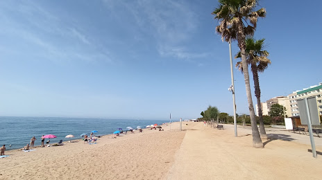 Playa de La Riera, Calella