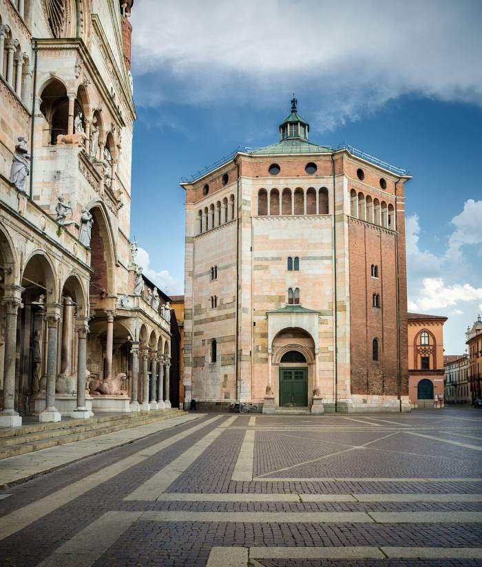 Baptistery, Cremona