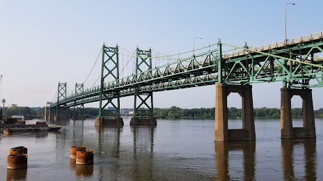 Mississippi River Bridge, 
