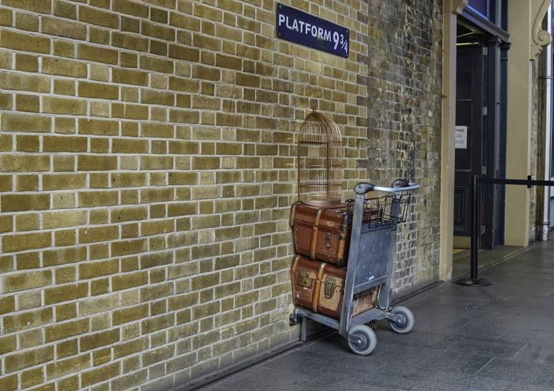The Harry Potter Shop at Platform 9 3/4, Londra