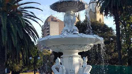 Plaza Alvear, 