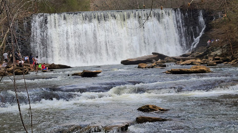 Vickery Creek Waterfall, 
